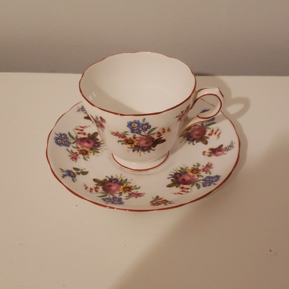 Mini Grosvenor China, made in England - Picture 1 of 5